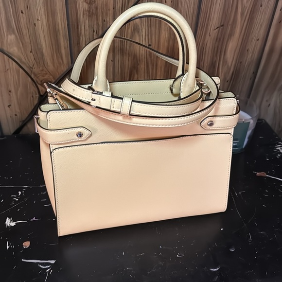 Kate Spade Medium Staci Pastel Yellow - Picture 2 of 4